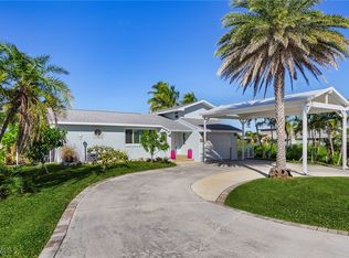 2729 N Ibis Ct, Saint James City, FL 33956