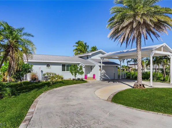 2729 N Ibis Ct, Saint James City, FL 33956