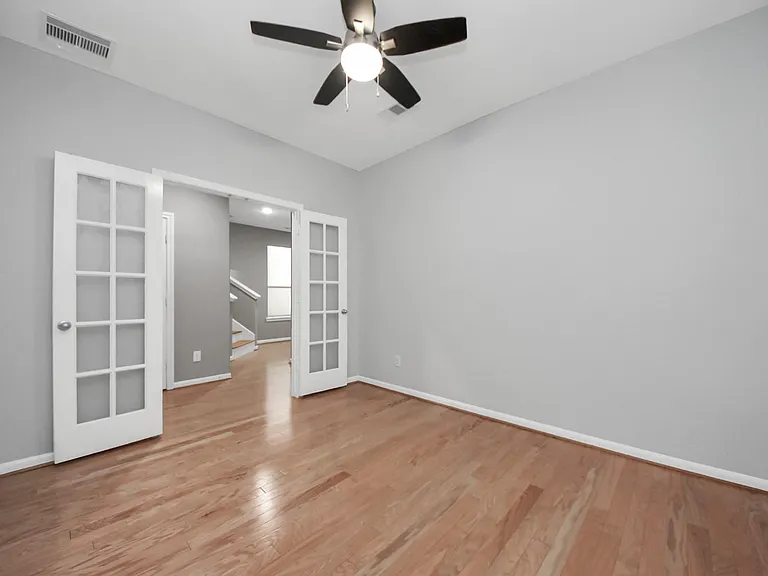 10062 Hillside Bayou Dr — Photo 8