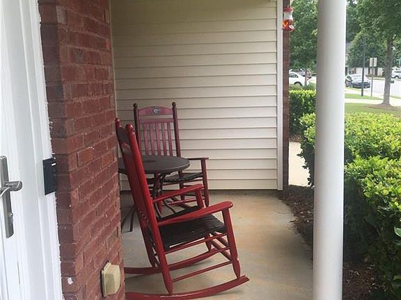 4th image of 3586 Garden Manor Dr
