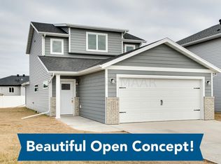 6649 21st St S, Fargo, ND 58104
