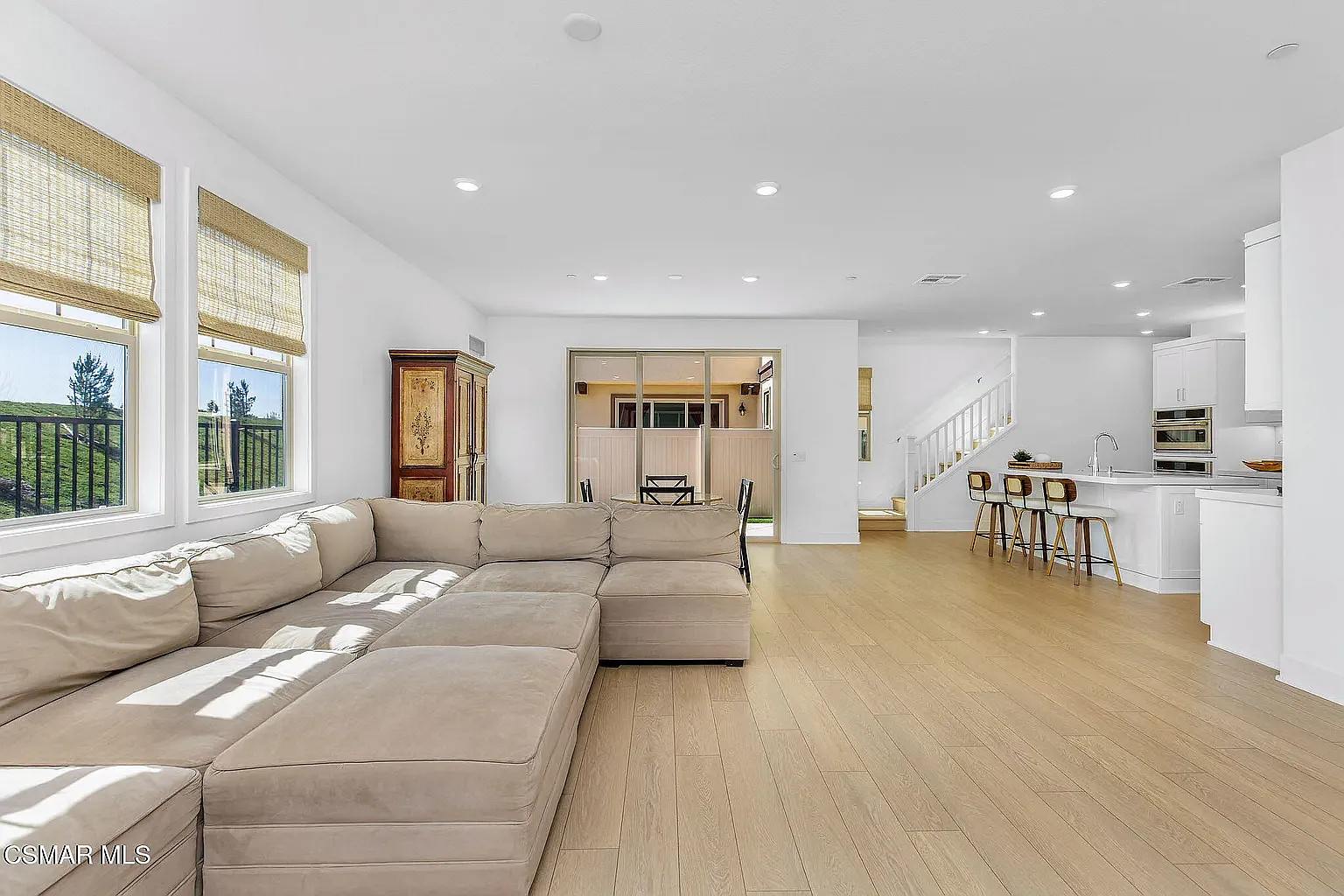 4 bed, 2484 sqft, $5,000 — Photo 4