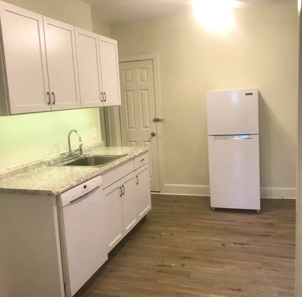 2 bed, 750 sqft, $950 — Photo 3