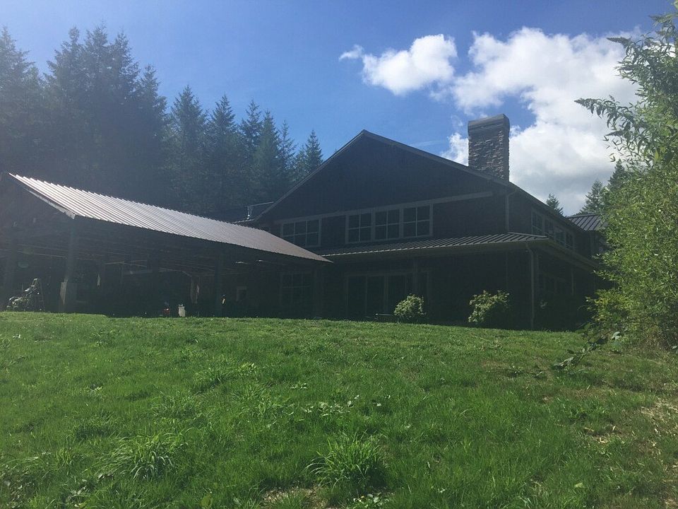 2nd image of 17338 Cedar Falls Rd SE