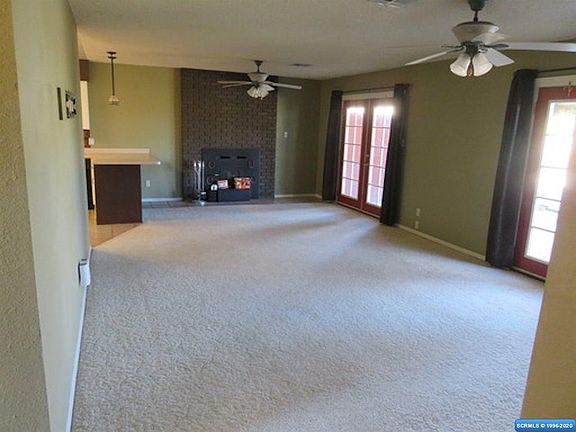 4th image of 620 E Spear Dr