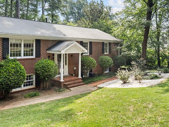 5th image of 4816 Deerwood Dr