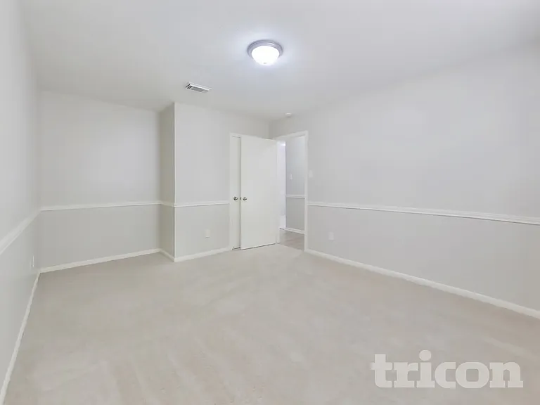 18018 Heron Forest Ln — Photo 12
