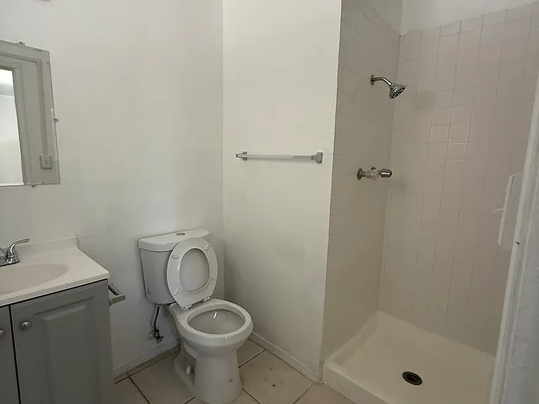 4411 W Victor Ave — Photo 10