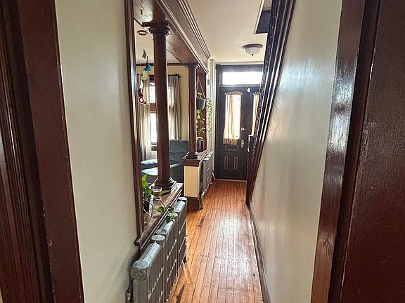 4th image of 6555 Maple Ave