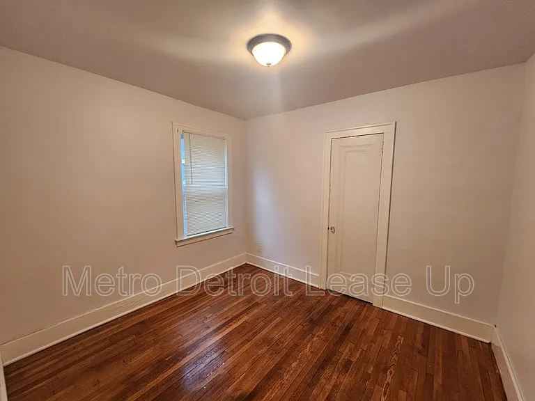 5527 Nottingham Rd #LOWER — Photo 13