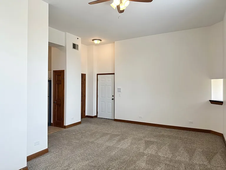 730 N Seminary Ave #2A — Photo 7