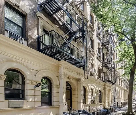 Rented by Compass | media 13