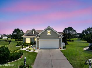 5012 Ballast Rd, Southport, NC 28461