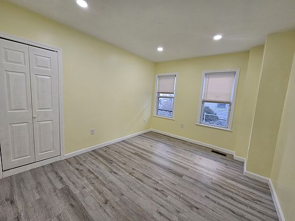 5th image of 421 Furnace Brook Pkwy #1