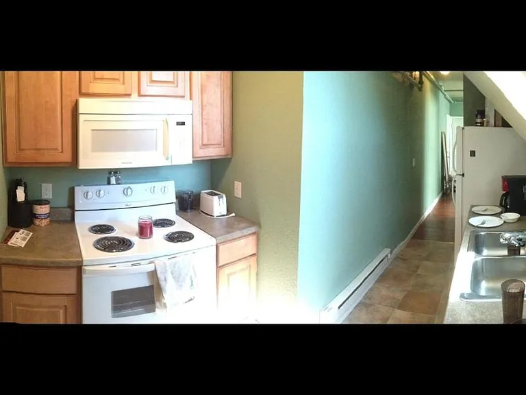 144 3rd Ave S #12 — Photo 3