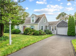 124 Robbins Cir, Dennis, MA 02638