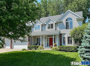 940 SE Brentwood Cir, Waukee, IA 50263