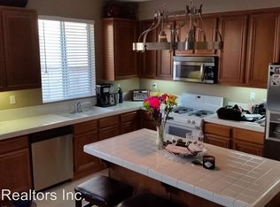 11657 Minckler Cir, Yucaipa, CA 92399