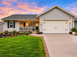 6613 Ohio St SW, Cedar Rapids, IA 52404