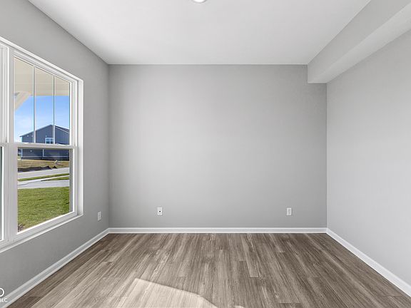 5th image of 4246 Hayden Valley Dr