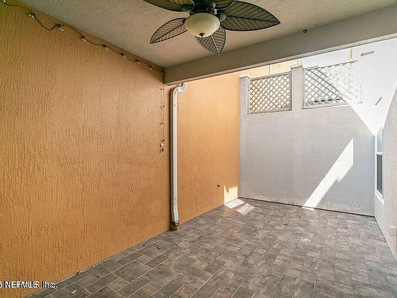 5th image of 6217 Eclipse Cir
