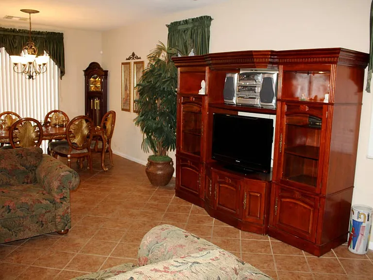 Lantana Breeze Dr — Photo 9