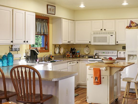 4th image of 12985 Coral Ln