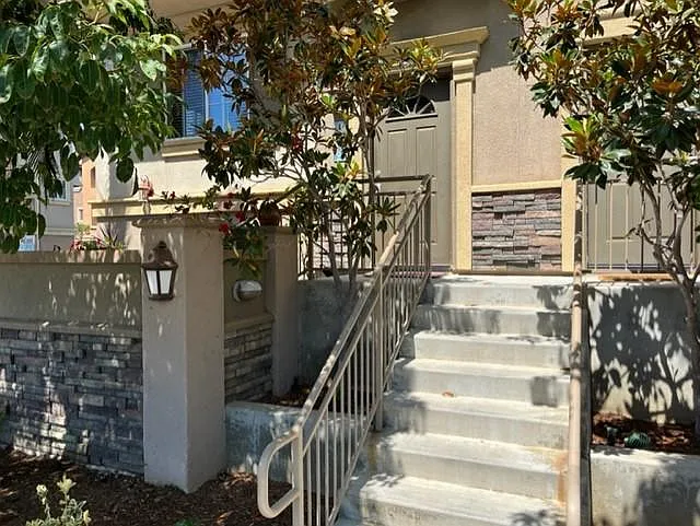 4045 Aidan Cir — Photo 2