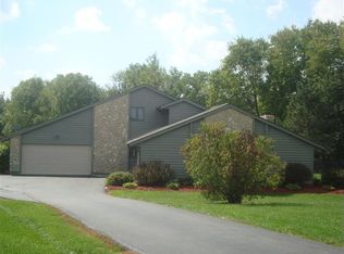 3028 Nichols Rd, Hamilton, OH 45013