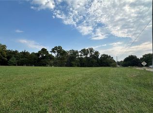 Us Highway 40 Rte, Altamont, IL 62411