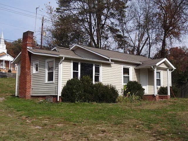 1st image of 3511 Valley View Dr