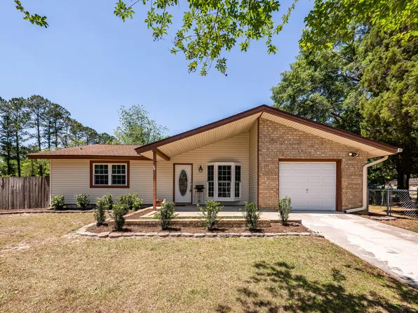 133 Tall Spruce Dr, Moncks Corner, SC 29461