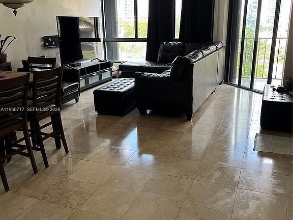 5th image of 520 Brickell Key Dr APT A610