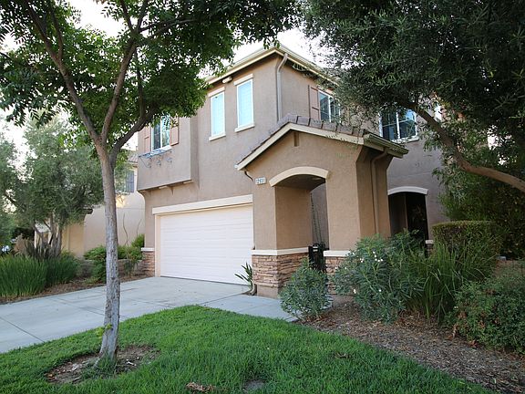 2nd image of 12931 Cobblestone Ln