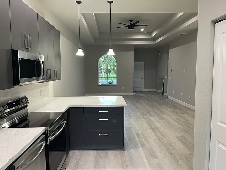 19 Ryall Ln — Photo 1
