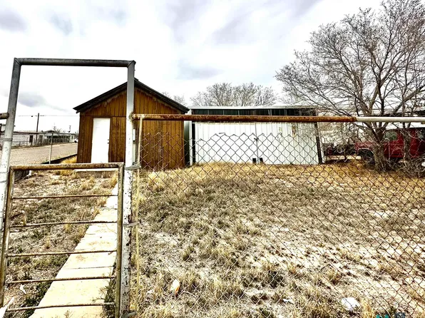 403 N 4th St, Jal, NM 88252