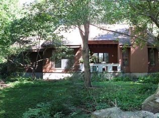 33 Maple Grove Rd, Hampden, MA 01036