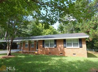1216 Dove Ct, Morrow, GA