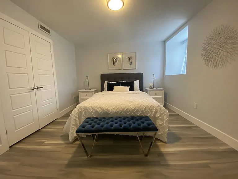 144 Lucan Ave #203 — Photo 18