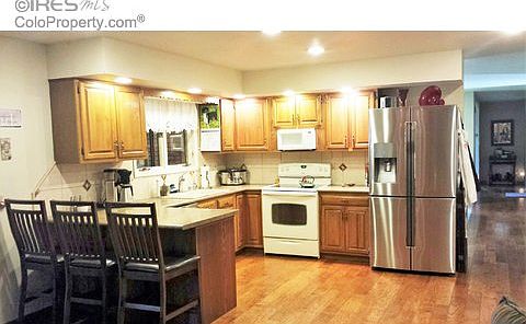 3rd image of 18047 Westwood Dr