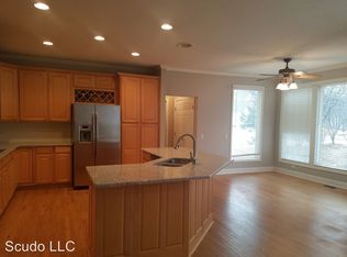 14543 Mohawk Cir, Leawood, KS 66224