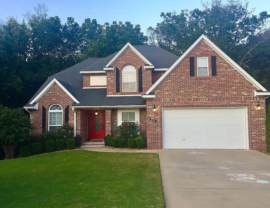 1st image of 406 Willington Ln