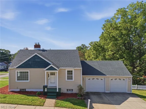 105 Donner Ave NW, North Canton, OH 44720