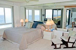 Master Bedroom & Pacific