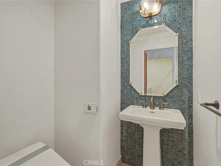 6750 Andover Ln — Photo 28