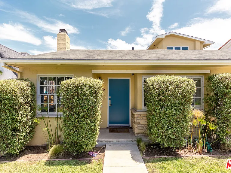 1530 S Sierra Bonita Ave — Photo 2