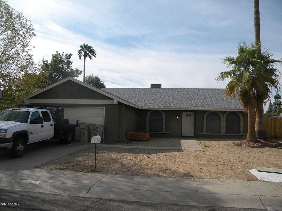 2nd image of 10222 N 46th Dr