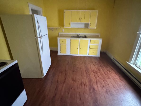 310 S Main St #1/2