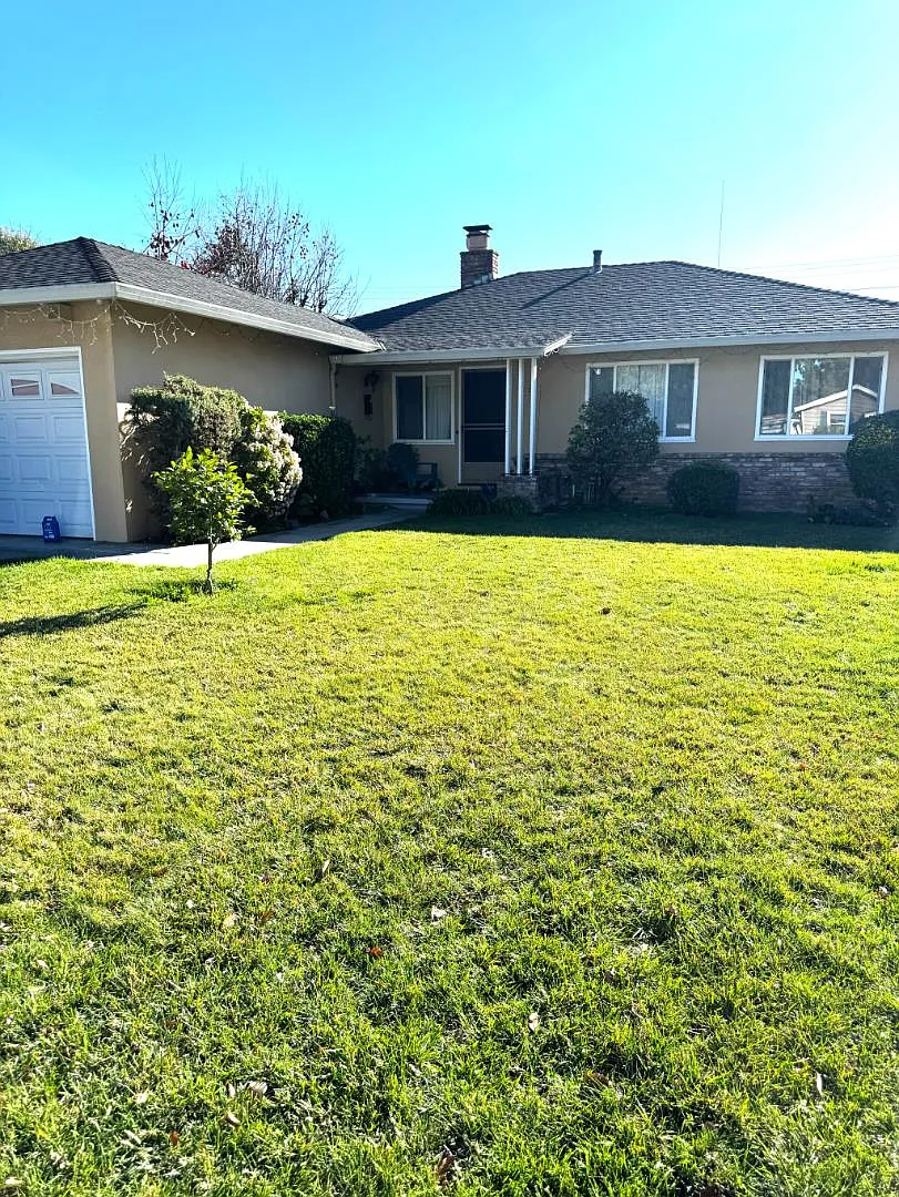 1524 Camino Monde photo 1