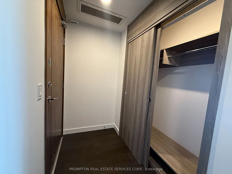 18 Esther Shiner Blvd #3206 — Photo 6